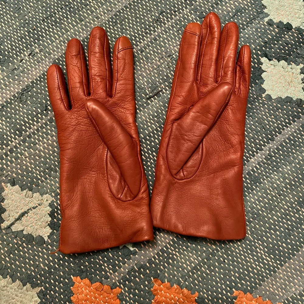 J. Crew leather touchscreen gloves with lining, size M